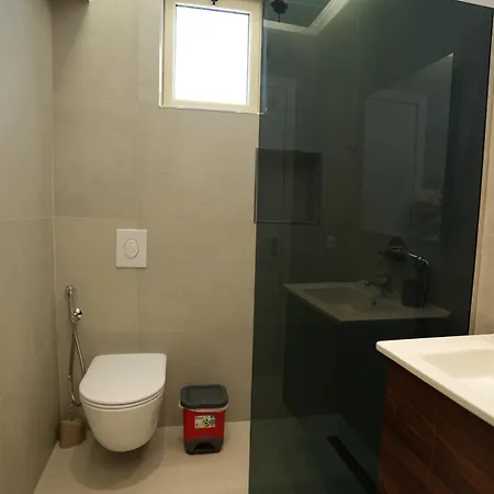 Serenitas Sea View Sarandë