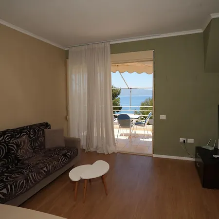 Serenitas Sea View Appartement *