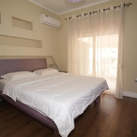 Serenitas Sea View Appartement