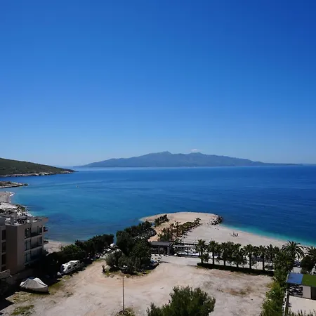 Serenitas Sea View Appartamento Sarandë
