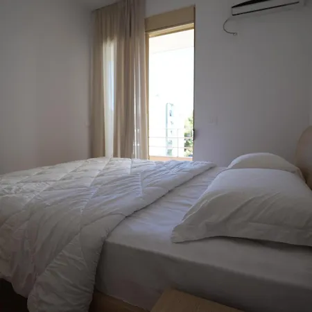 Appartement Serenitas Sea View Sarandë