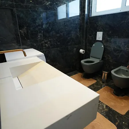 Serenitas Sea View * Sarandë