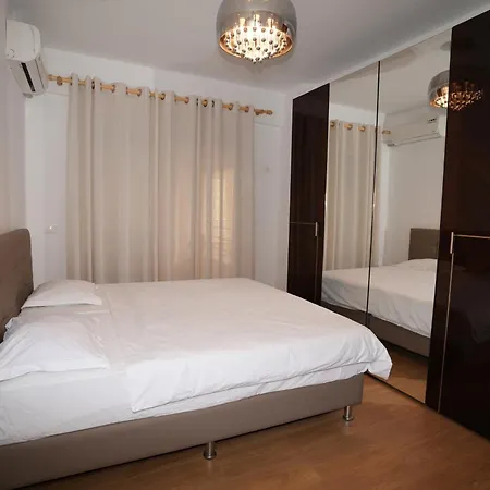 Serenitas Sea View * Sarandë