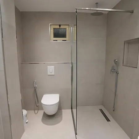 Serenitas Sea View Appartement *